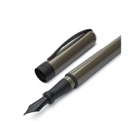 Penna Stilografica Pineider Avatar UR Glossy Black Stone FP M