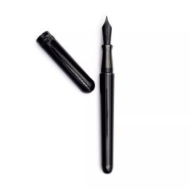 Pineider Avatar UR Glossy Black Fountain Pen EF