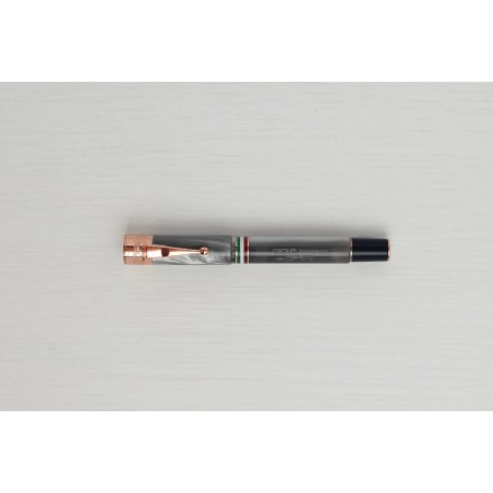 Gioia Partenope Fountain Pen Madreperla rose gold Fine nib