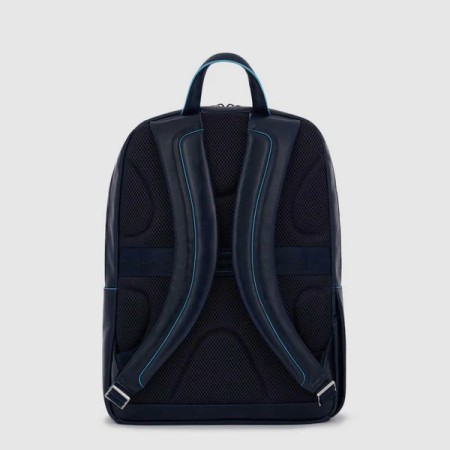 Piquadro 大号背包，适用于 15.6 英寸电脑和 iPad® 支架 CA4762B2/蓝色