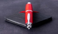 Pilot Capless Coral Fountain Pen - Medium nib - Limited Edition 2022