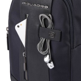 Monospalla Piquadro con passante per auricolari CA4536BR/BLU Brief