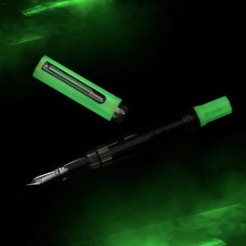 Penna stilografica Twsbi Eco Glow Green pennino EF M2532290